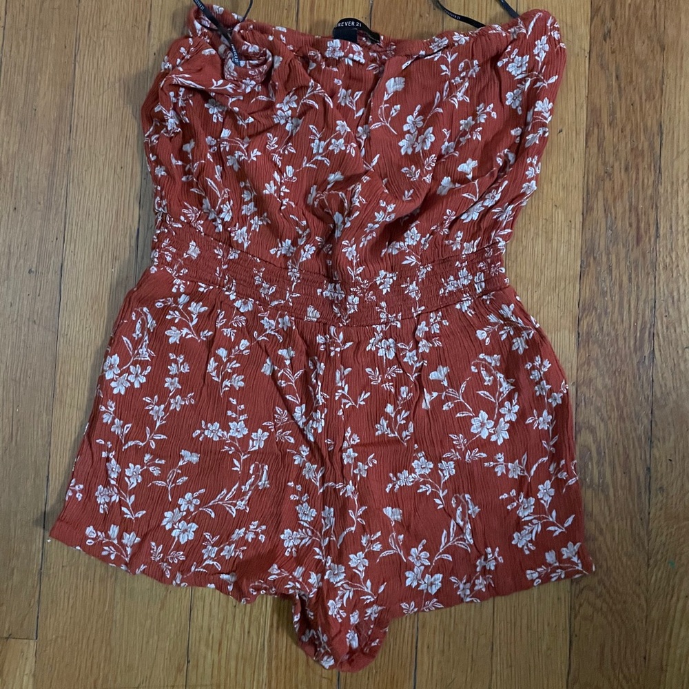 Forever 21 Romper - Picture 2 of 2
